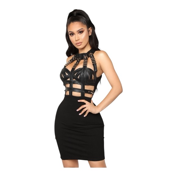 **NWT** Fashion Nova Queen Status Mini Dress - Size M, Black - Picture 1 of 14
